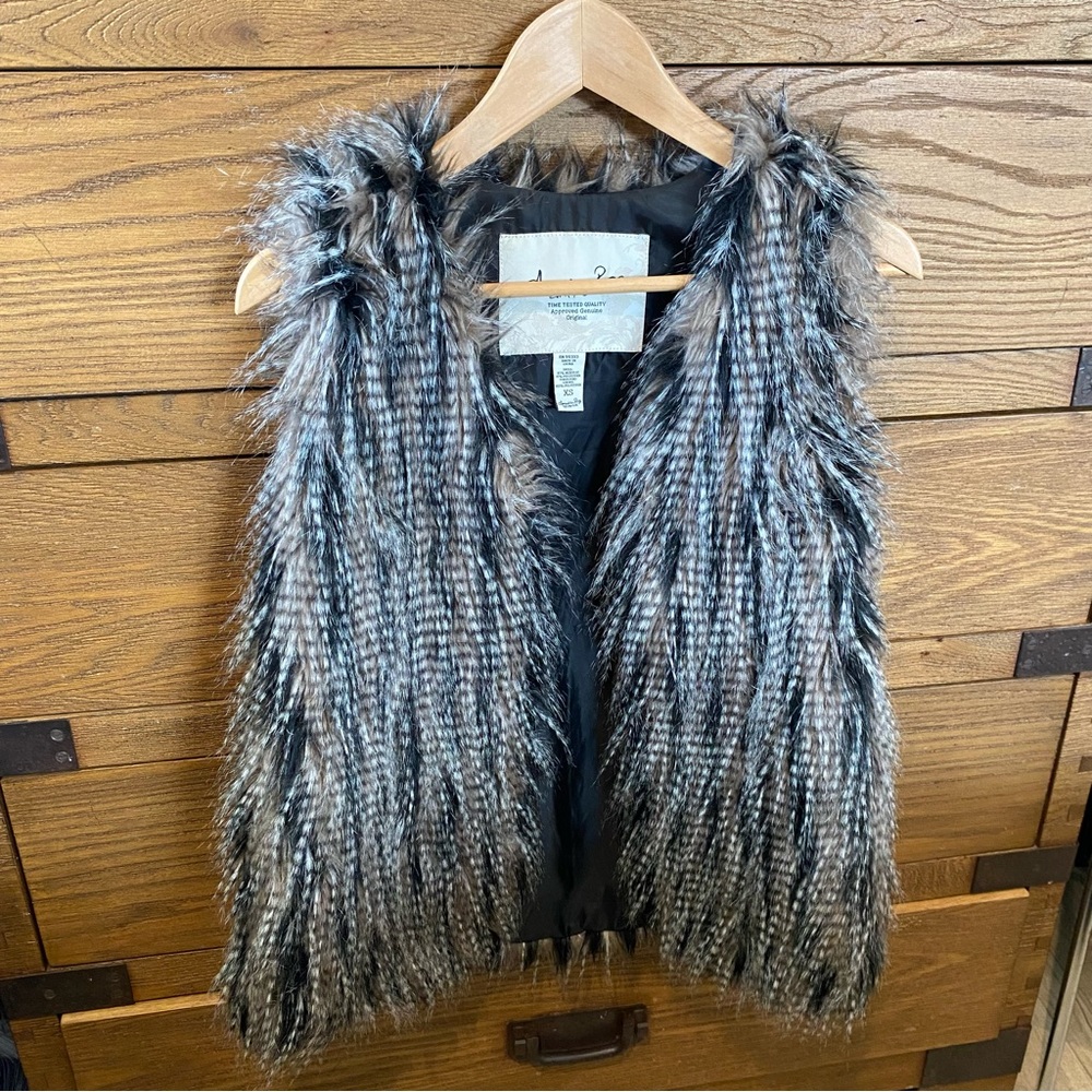 American Rag Faux Fur Vest in Black and Gray